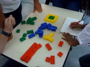 LEGO-equipes6-mesa
